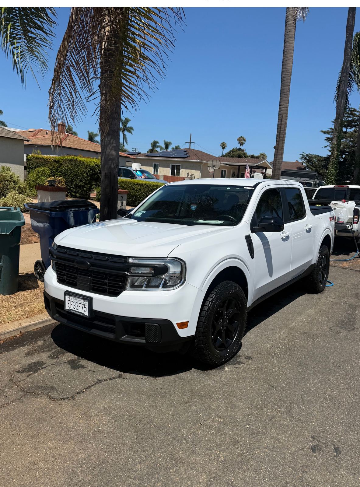 Detailed white Ford Maverick, mobile detailing