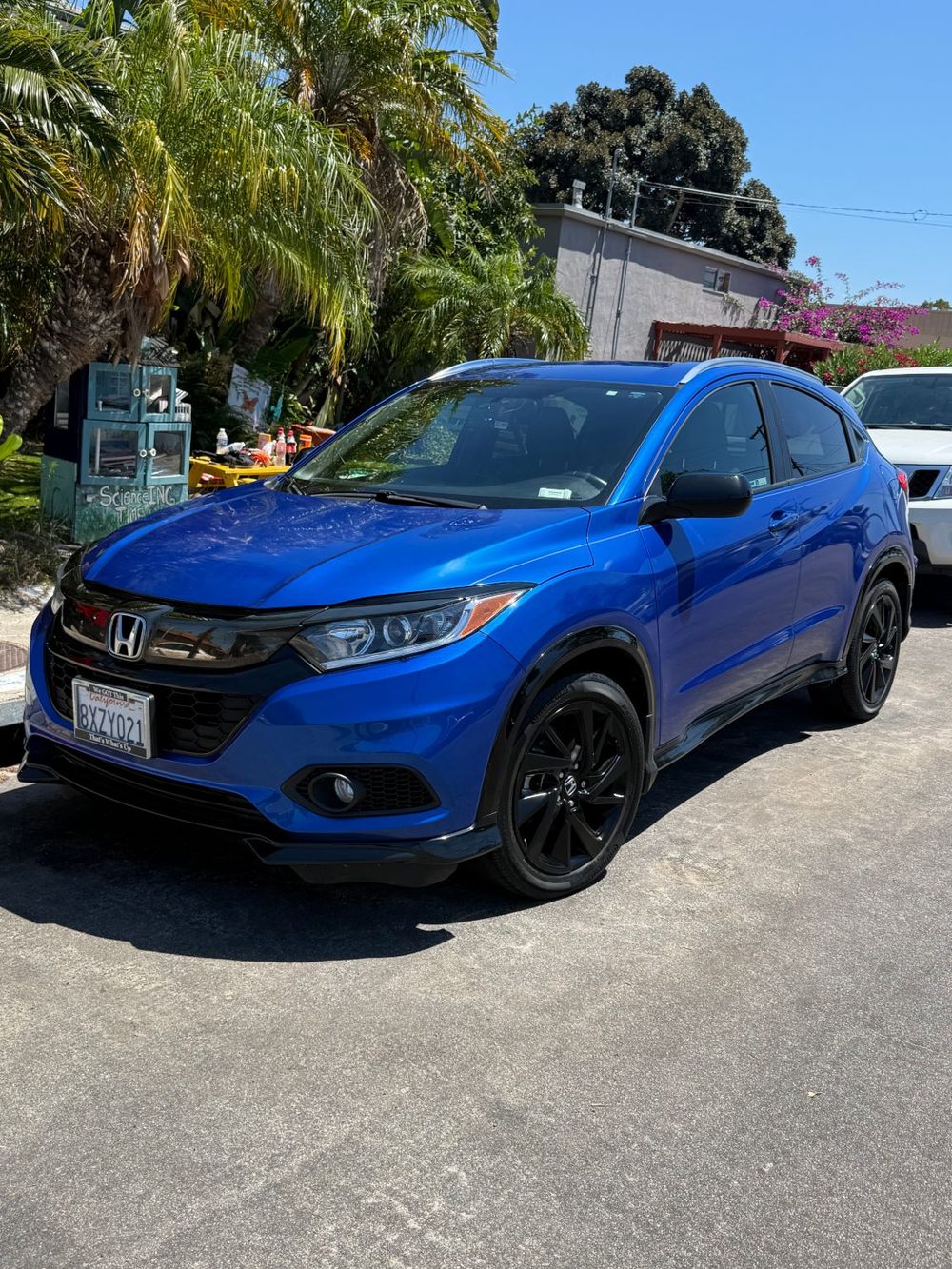 Detailed blue Honda HR-V, mobile detailing